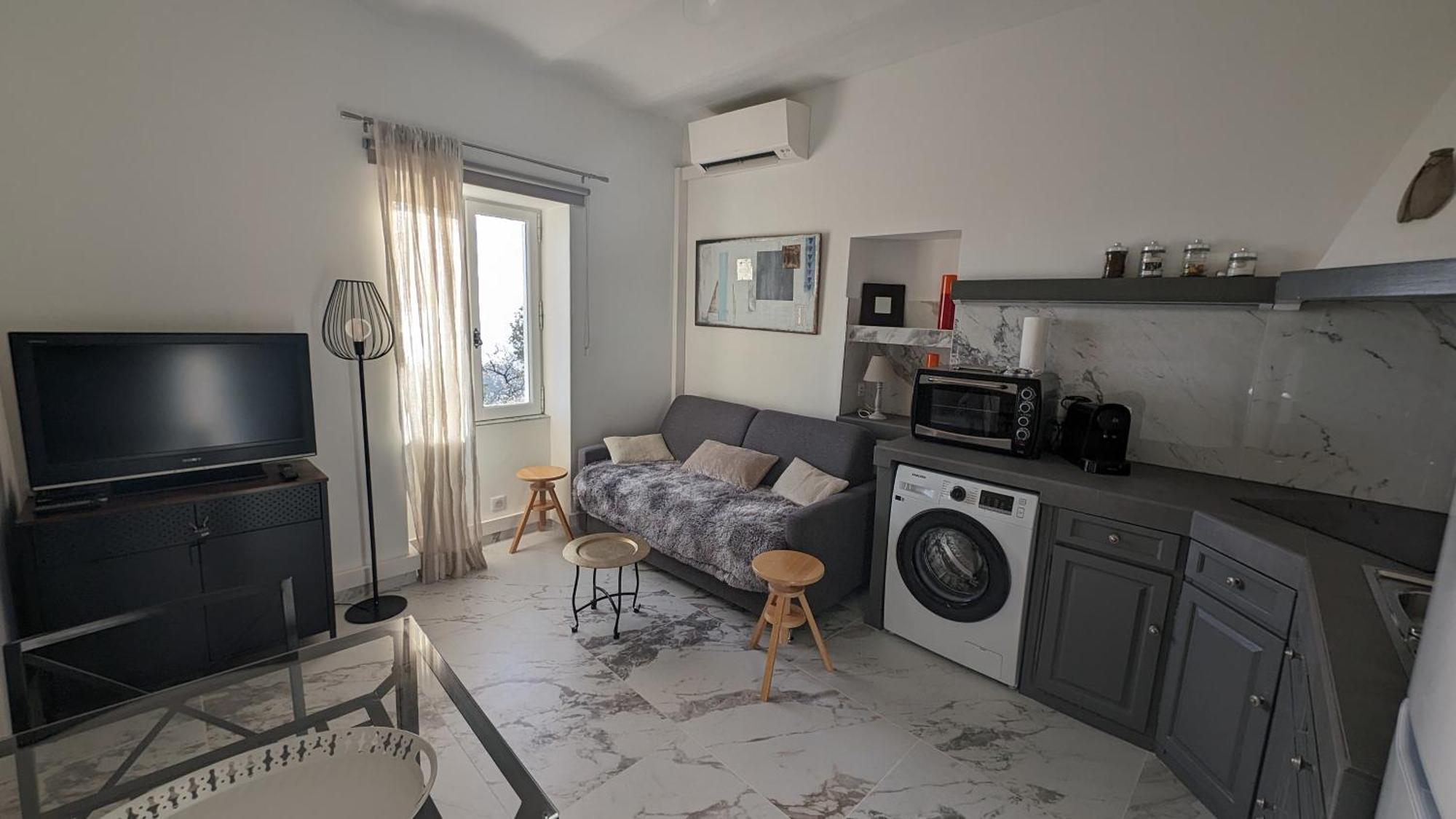 Le Mas D'Angeline, Vue Mer, Jardin Commun, Parking, Voiture Requise, 10 Min En Voiture De Monaco, Route Etroite, Pente Raide, Croisement Limite, Sea View, Shared Garden, Parking, Car Required, 10 Min Drive From Monaco, Narrow Steep Road, Limited Pass Beausoleil Exteriér fotografie