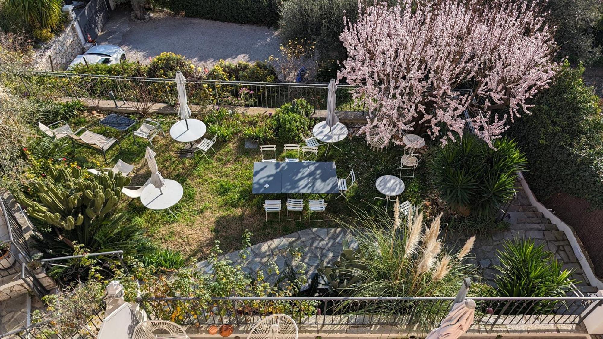 Le Mas D'Angeline, Vue Mer, Jardin Commun, Parking, Voiture Requise, 10 Min En Voiture De Monaco, Route Etroite, Pente Raide, Croisement Limite, Sea View, Shared Garden, Parking, Car Required, 10 Min Drive From Monaco, Narrow Steep Road, Limited Pass Beausoleil Exteriér fotografie