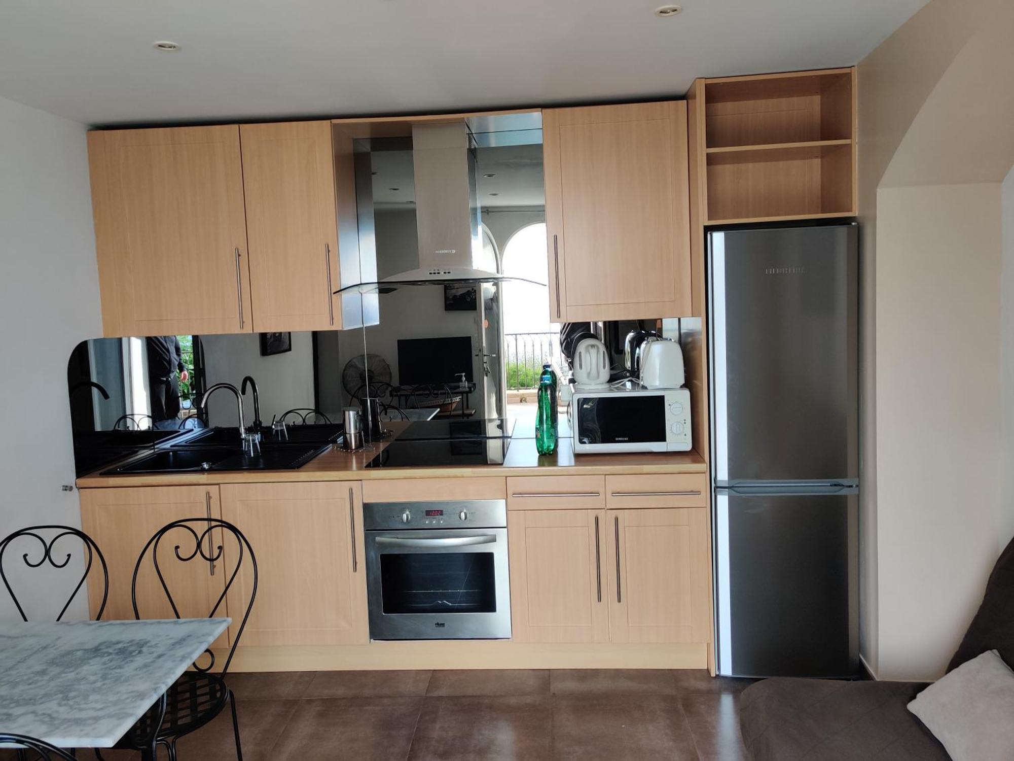 Le Mas D'Angeline, Vue Mer, Jardin Commun, Parking, Voiture Requise, 10 Min En Voiture De Monaco, Route Etroite, Pente Raide, Croisement Limite, Sea View, Shared Garden, Parking, Car Required, 10 Min Drive From Monaco, Narrow Steep Road, Limited Pass Beausoleil Exteriér fotografie