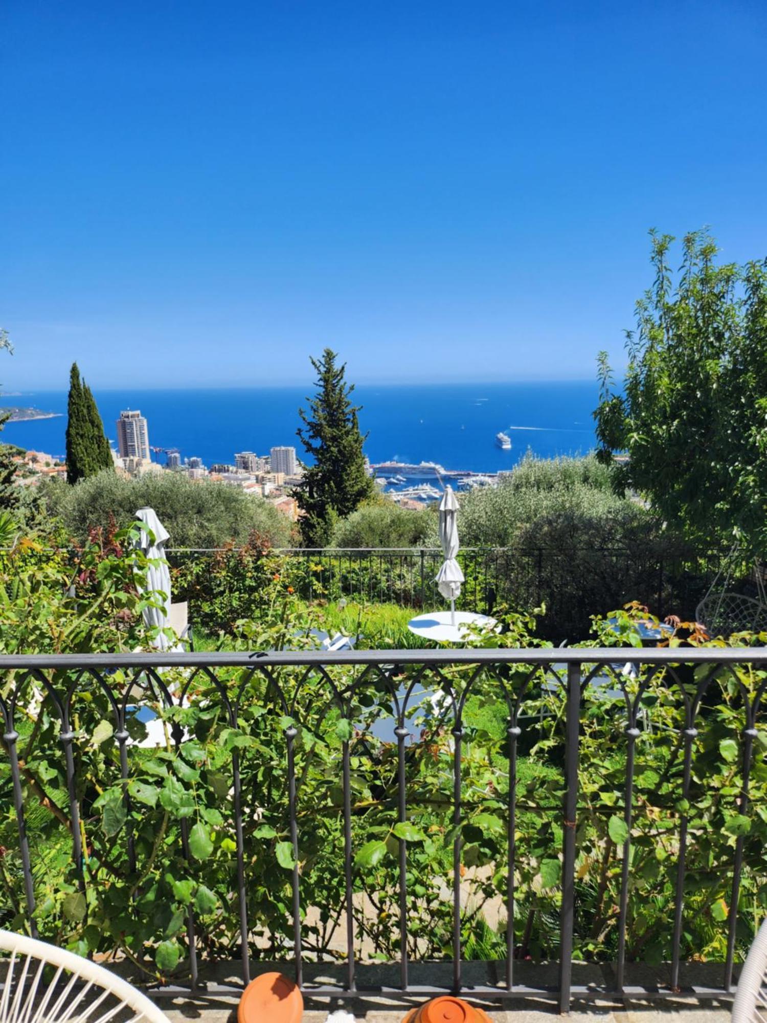 Le Mas D'Angeline, Vue Mer, Jardin Commun, Parking, Voiture Requise, 10 Min En Voiture De Monaco, Route Etroite, Pente Raide, Croisement Limite, Sea View, Shared Garden, Parking, Car Required, 10 Min Drive From Monaco, Narrow Steep Road, Limited Pass Beausoleil Exteriér fotografie