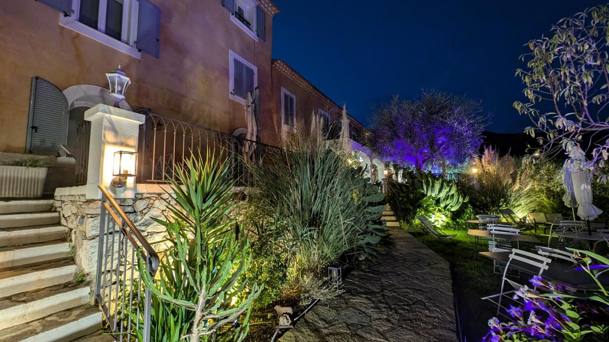Le Mas D'Angeline, Vue Mer, Jardin Commun, Parking, Voiture Requise, 10 Min En Voiture De Monaco, Route Etroite, Pente Raide, Croisement Limite, Sea View, Shared Garden, Parking, Car Required, 10 Min Drive From Monaco, Narrow Steep Road, Limited Pass Beausoleil Exteriér fotografie