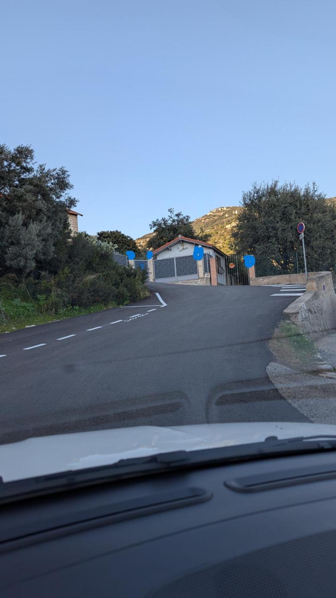 Le Mas D'Angeline, Vue Mer, Jardin Commun, Parking, Voiture Requise, 10 Min En Voiture De Monaco, Route Etroite, Pente Raide, Croisement Limite, Sea View, Shared Garden, Parking, Car Required, 10 Min Drive From Monaco, Narrow Steep Road, Limited Pass Beausoleil Exteriér fotografie