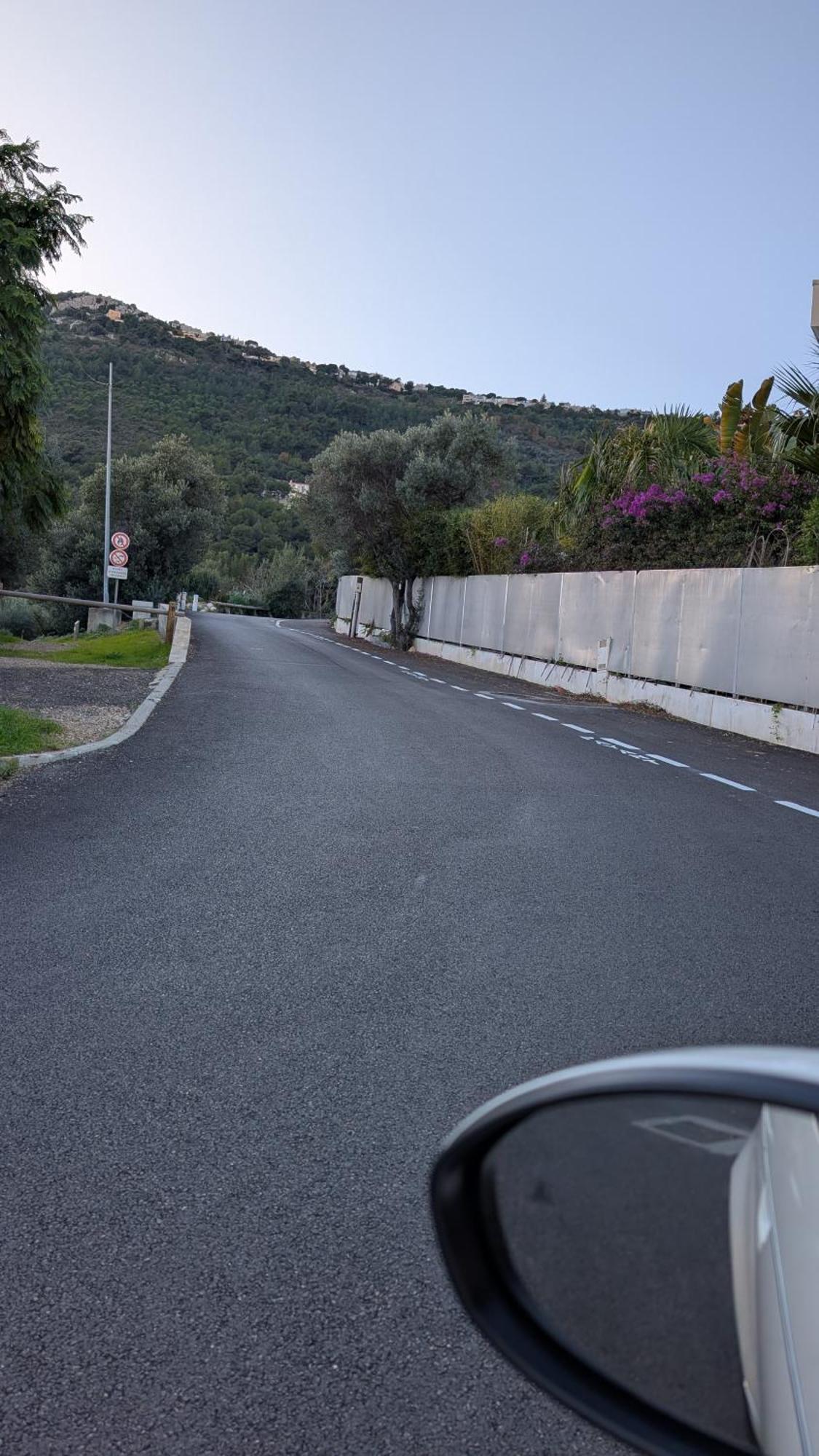 Le Mas D'Angeline, Vue Mer, Jardin Commun, Parking, Voiture Requise, 10 Min En Voiture De Monaco, Route Etroite, Pente Raide, Croisement Limite, Sea View, Shared Garden, Parking, Car Required, 10 Min Drive From Monaco, Narrow Steep Road, Limited Pass Beausoleil Exteriér fotografie