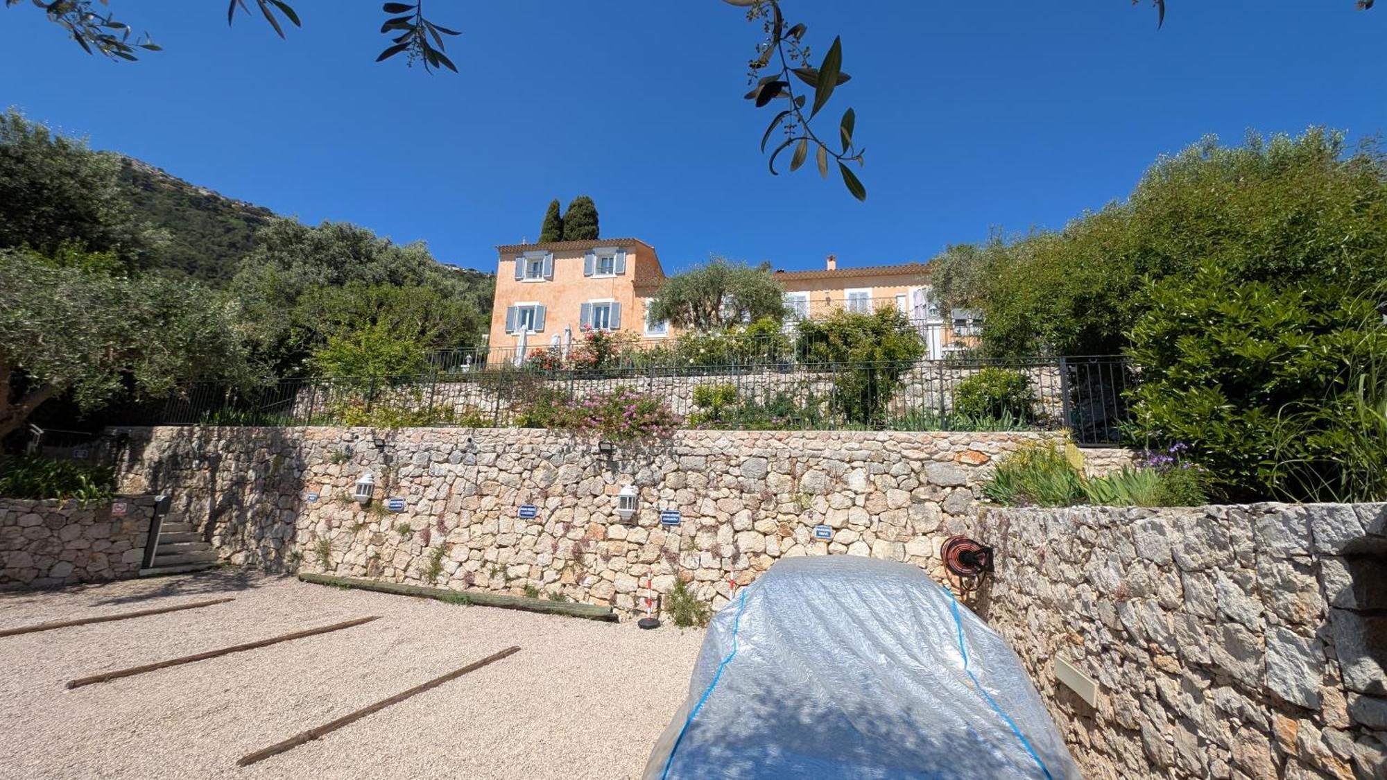 Le Mas D'Angeline, Vue Mer, Jardin Commun, Parking, Voiture Requise, 10 Min En Voiture De Monaco, Route Etroite, Pente Raide, Croisement Limite, Sea View, Shared Garden, Parking, Car Required, 10 Min Drive From Monaco, Narrow Steep Road, Limited Pass Beausoleil Exteriér fotografie