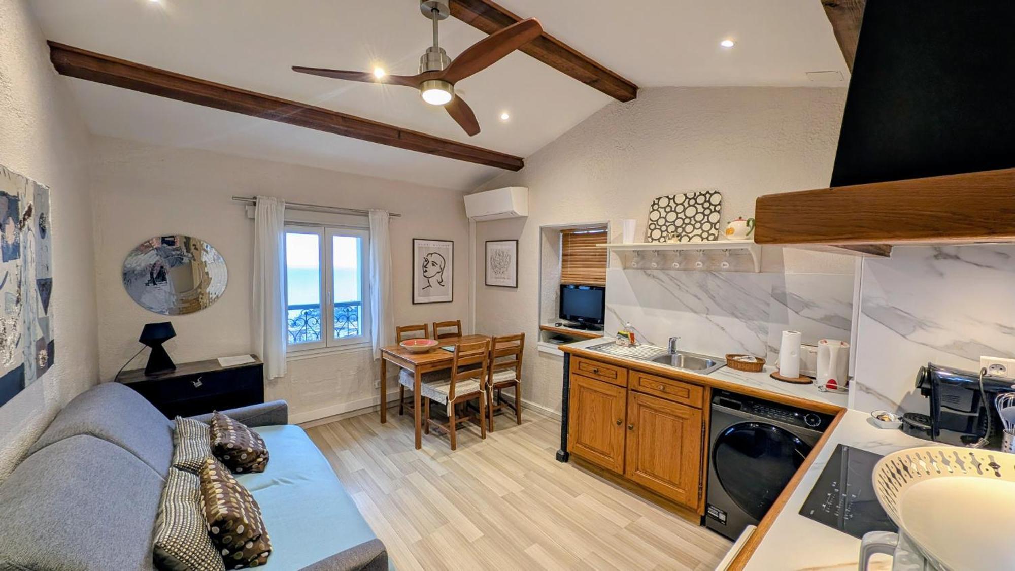 Le Mas D'Angeline, Vue Mer, Jardin Commun, Parking, Voiture Requise, 10 Min En Voiture De Monaco, Route Etroite, Pente Raide, Croisement Limite, Sea View, Shared Garden, Parking, Car Required, 10 Min Drive From Monaco, Narrow Steep Road, Limited Pass Beausoleil Exteriér fotografie